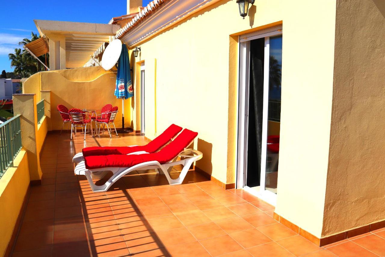 Hostal La Estacion Benajarafe Exterior photo